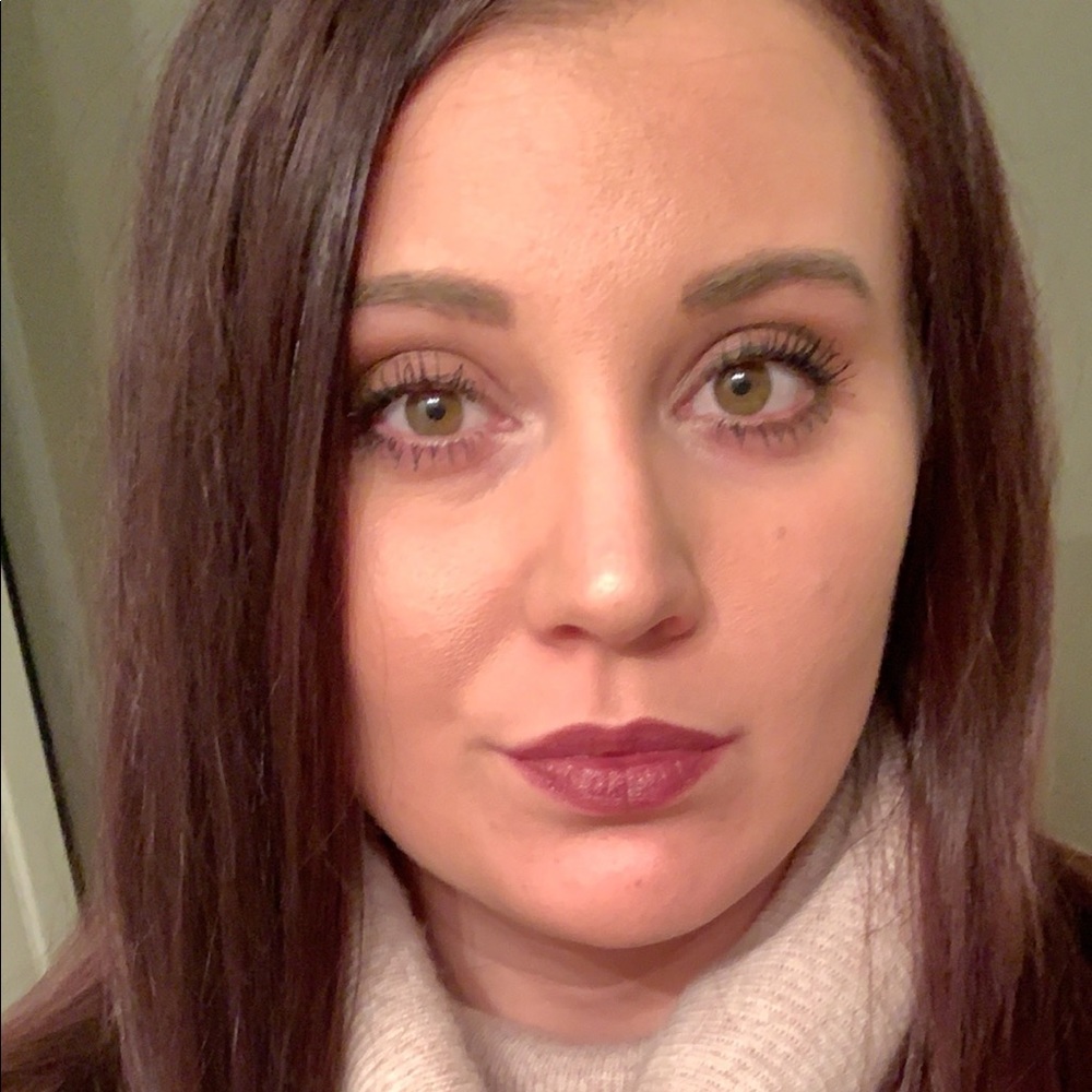 Meet your Posher, Jordyn